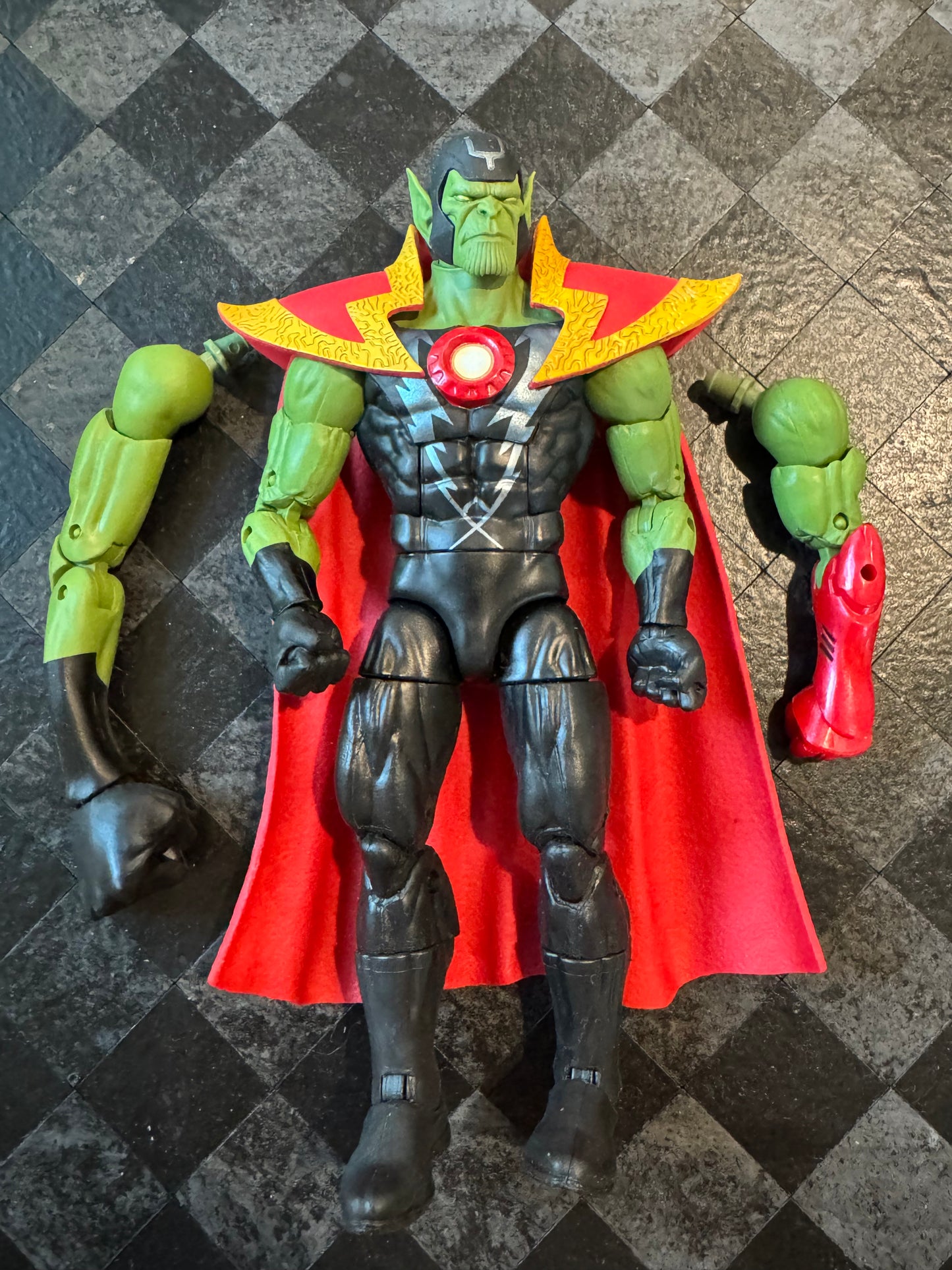 Marvel Legends Super Skrull