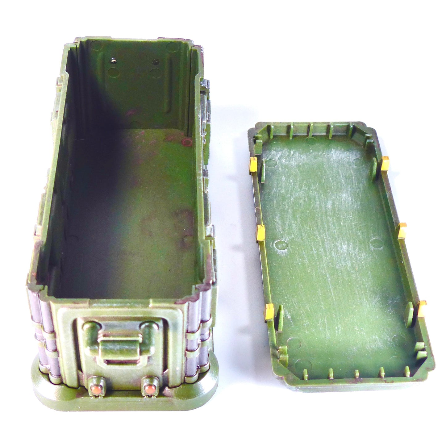 CURSED CRATE - Green Monster Blood! 1/12 Accessories and Gold Boxing Gloves