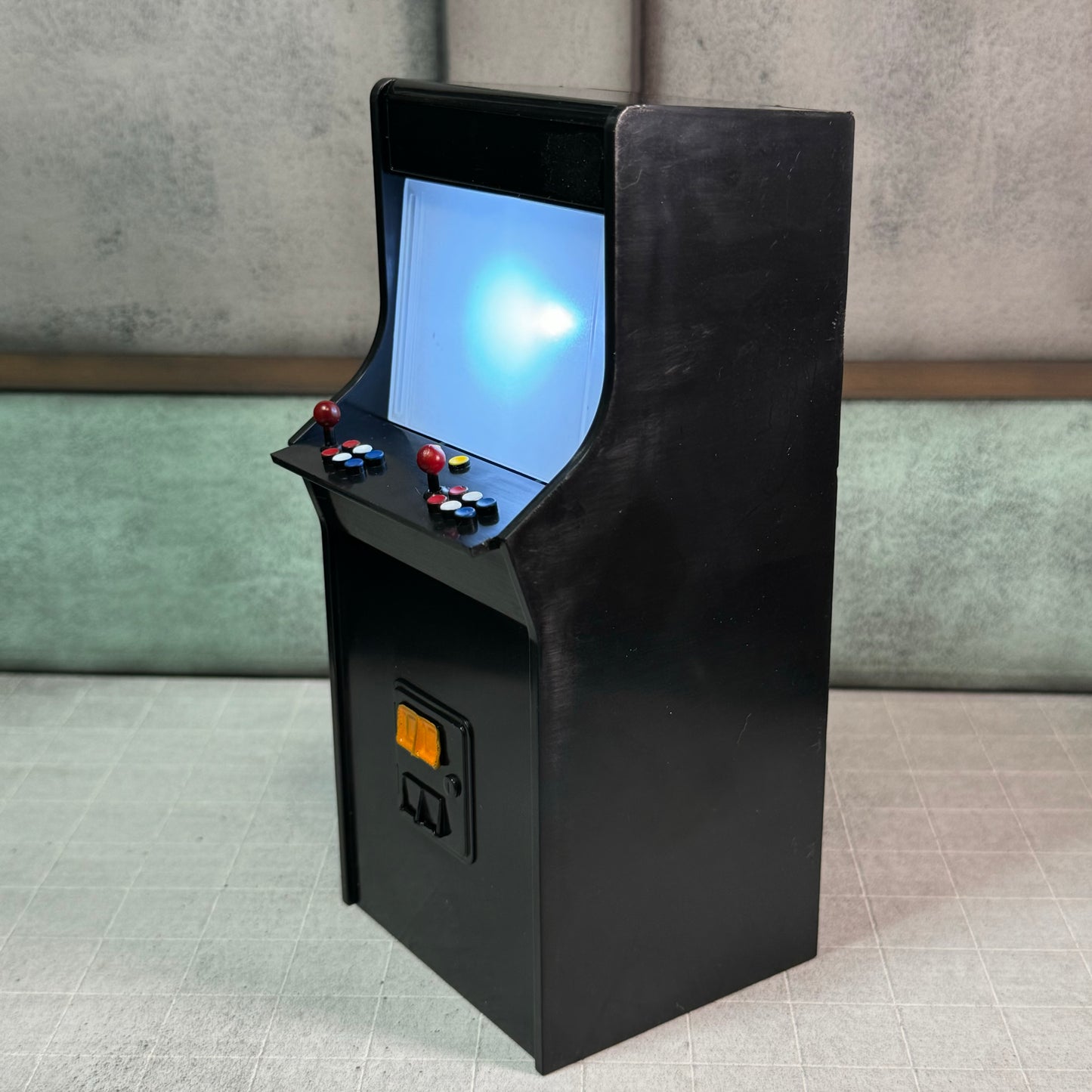 Blank Arcade Cabinet for Six Inch Scale Figures with light